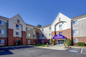 Гостиница Candlewood Suites Raleigh Crabtree, an IHG Hotel  Роли